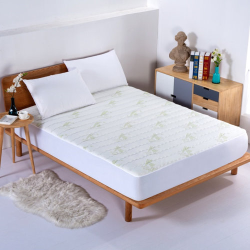 Alwyn Home Gero Aloe Vera Rayon from Bamboo Hypoallergenic Mattress